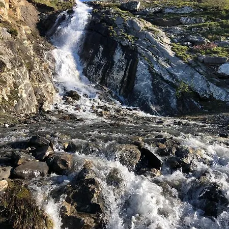 La Regin シャレー